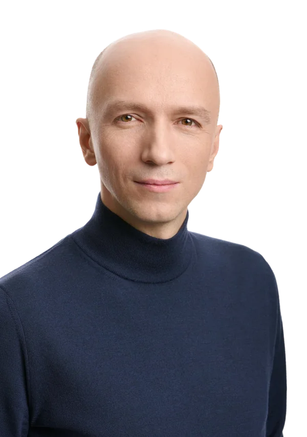 Владимир Салахутдинов